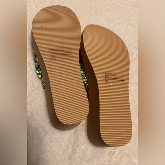 Riviera Goddess Flip Flop
Tongs - Picture 2 of 6